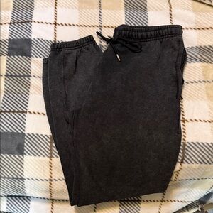 ALO Yoga black acid wash Jogger sweat pants